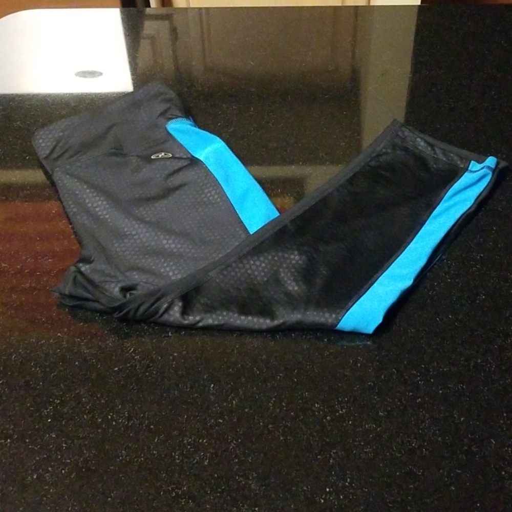 N.Y.L. 7/8 Athletic Leggings